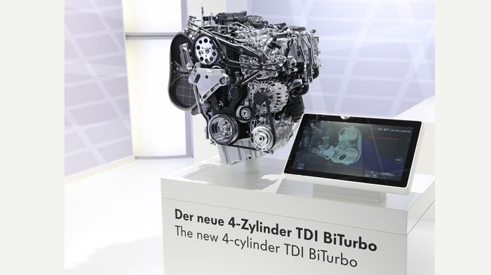 Το νέο 2λιτρο bi-turbo μοτέρ πετρελαίου του Passat αποδίδει 240 ίππους και 500 Nm ροπής, ενώ συνεργάζεται με 7άρι DSG κιβώτιο και σύστημα 4MOTION.